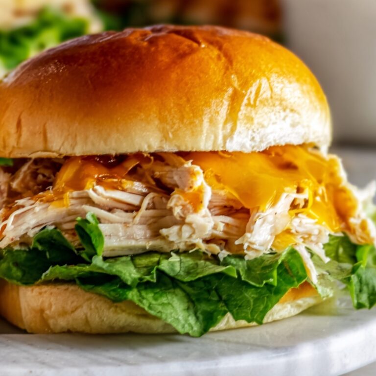 Crock Pot Ranch Chicken Sandwiches Recipe